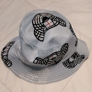 Burberry | Accessories | Burberry Light Blue Bucket Hat With  display picture 1